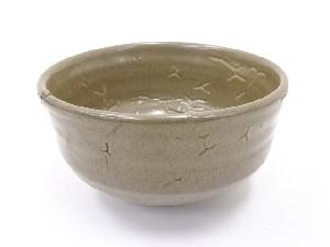 作家物　灰釉茶碗